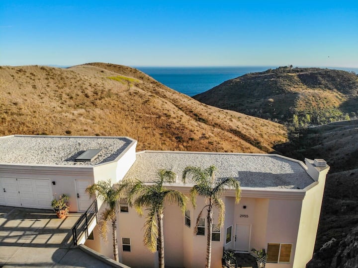 Terrace overlooking canyon and ocean