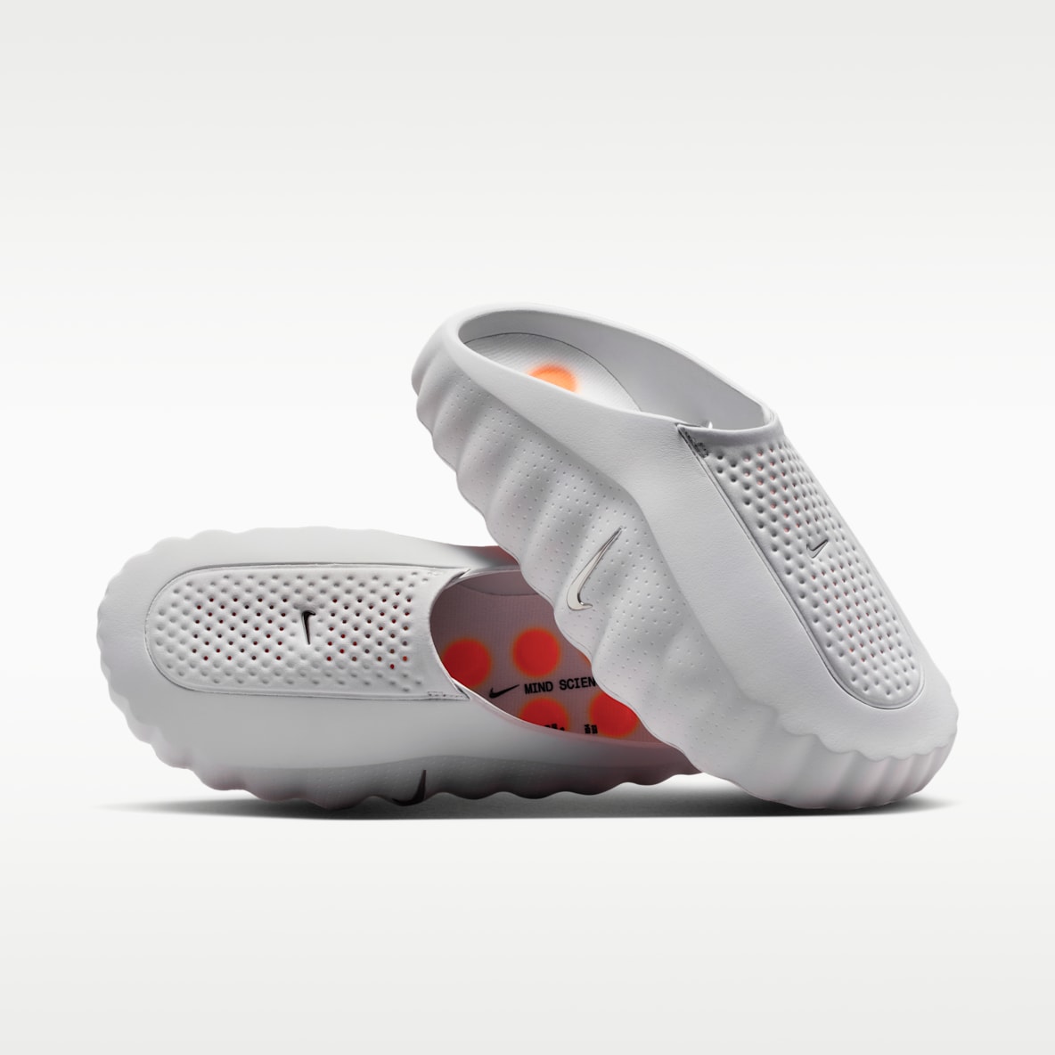 Nike Mind 001
